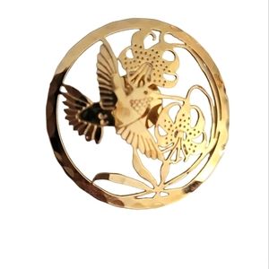 Wild Bryde Round Open Hummingbird Tack Pin, Signed, EX03